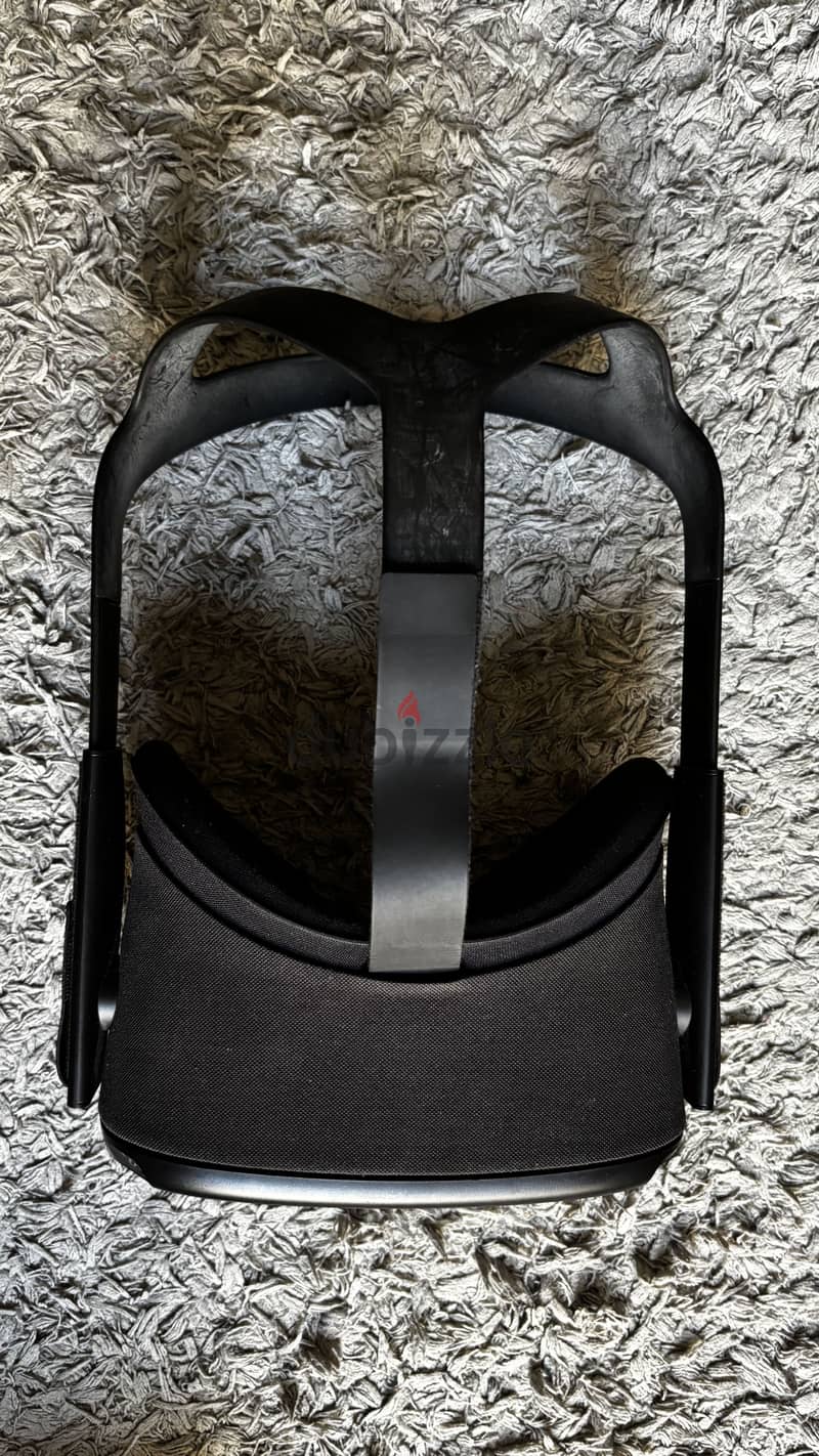 Oculus Quest + Box 5