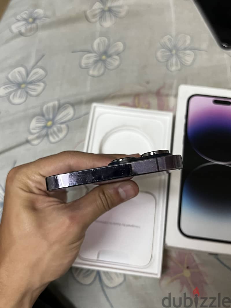 iPhone 14 Pro Max 4
