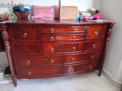 Chest/Dresser
