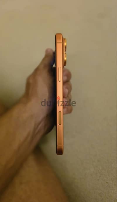 آبل - آيفون 17 برو ماكس