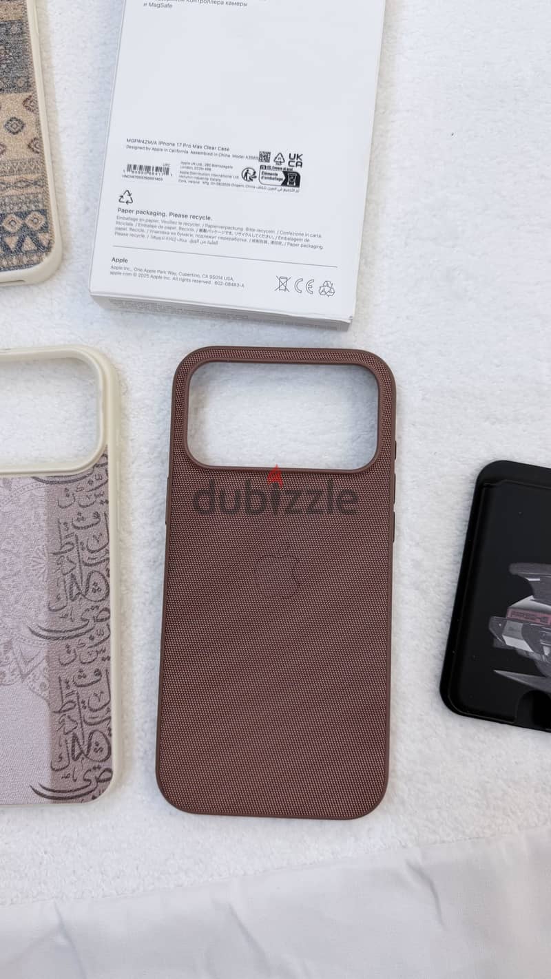 Apple 17 Pro Max Techwoven case bundle Original 7