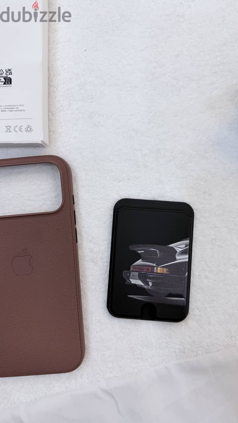 Apple 17 Pro Max Techwoven case bundle Original 8