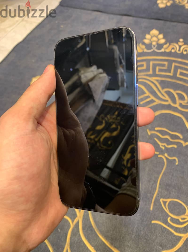 آبل - آيفون 13 برو 3