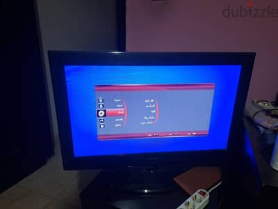 شاشة تورنيدو ٣٢ بوصة عادية