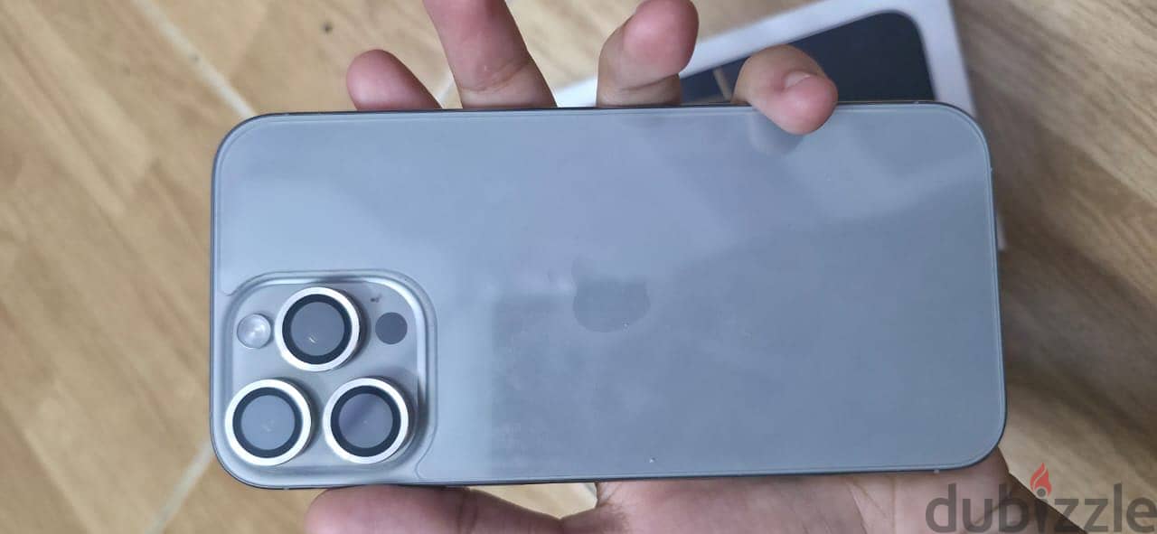 Apple - iPhone 16 Pro Max 1