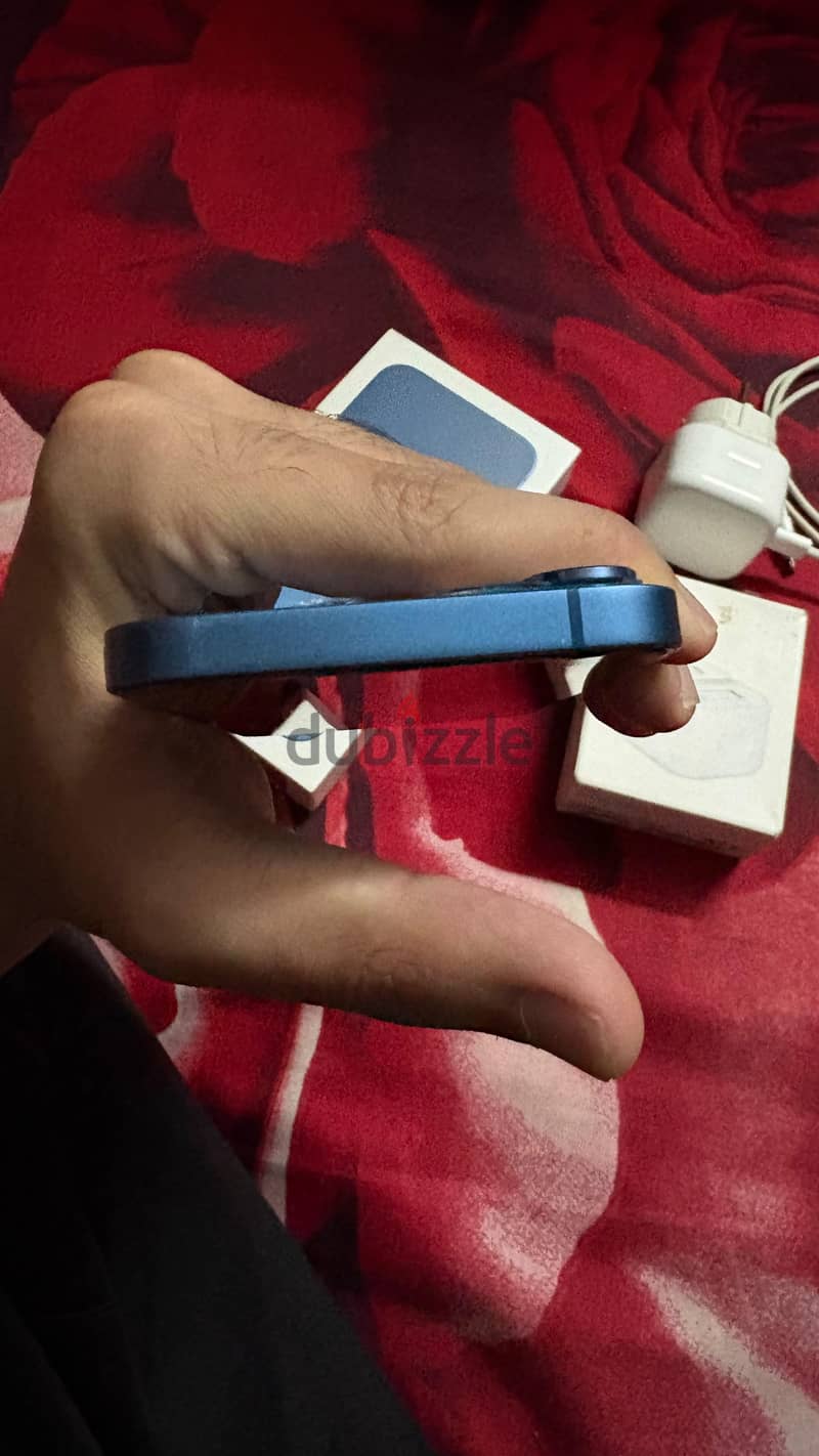 Apple - iPhone 13 4