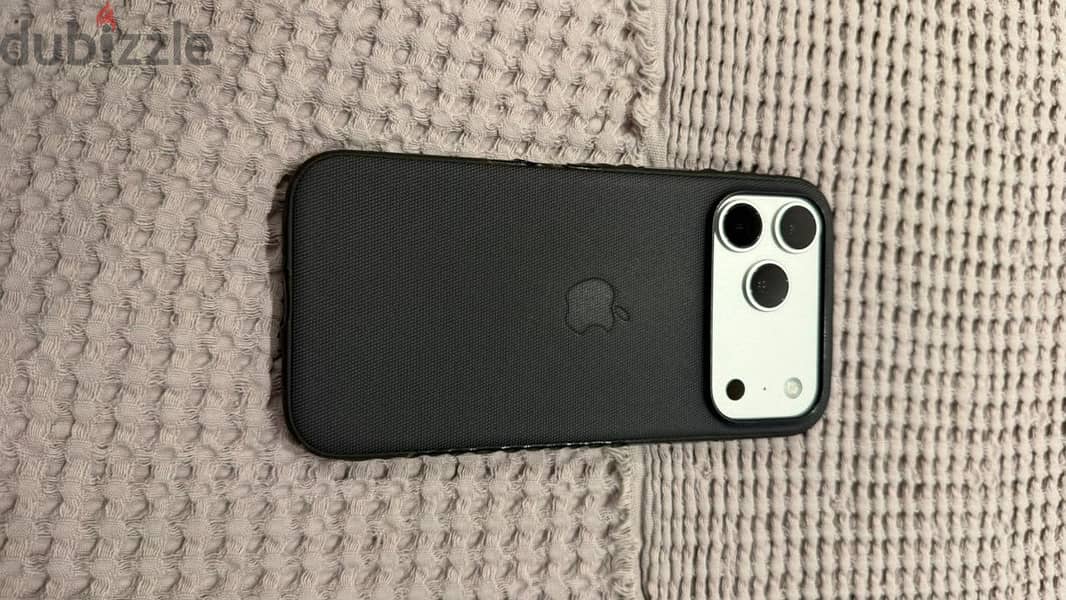 Apple - iPhone 17 Pro Max 512 with original Cover 6
