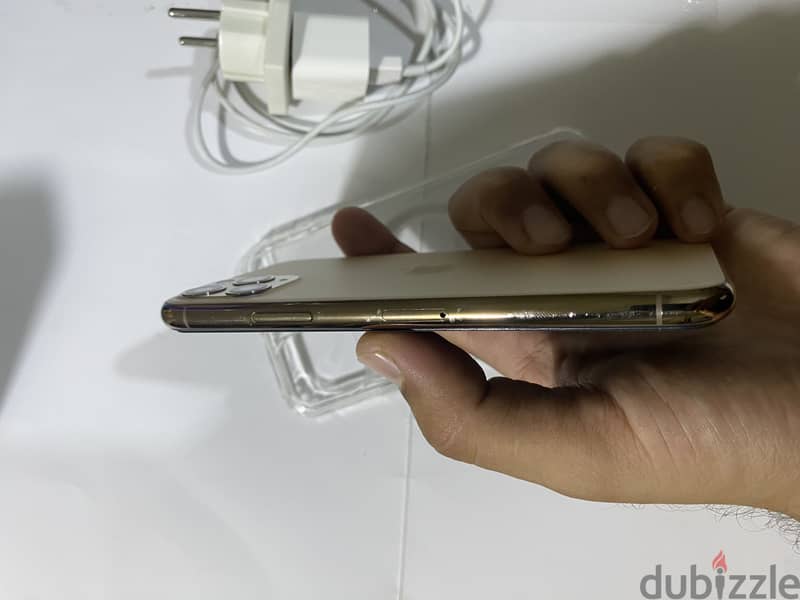 iPhone 11pro/256 6