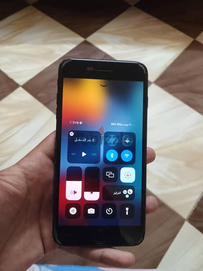 آبل - آيفون 7 بلس
