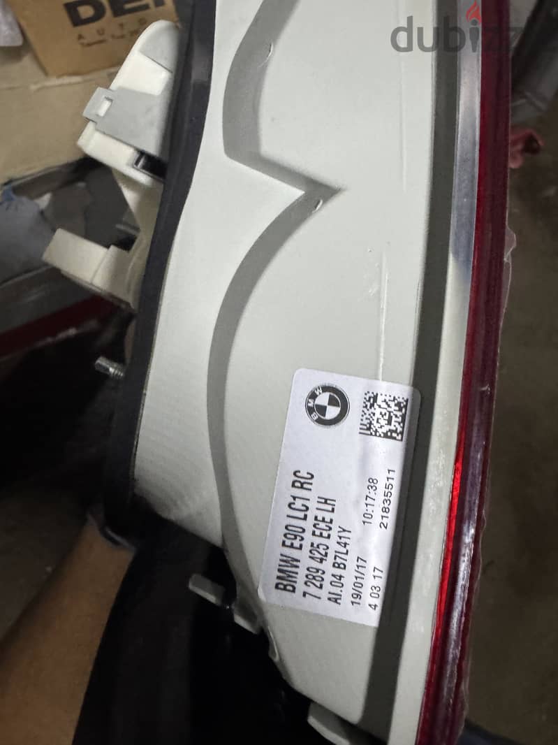 فانوس اصلي e90 من التوكيل 3