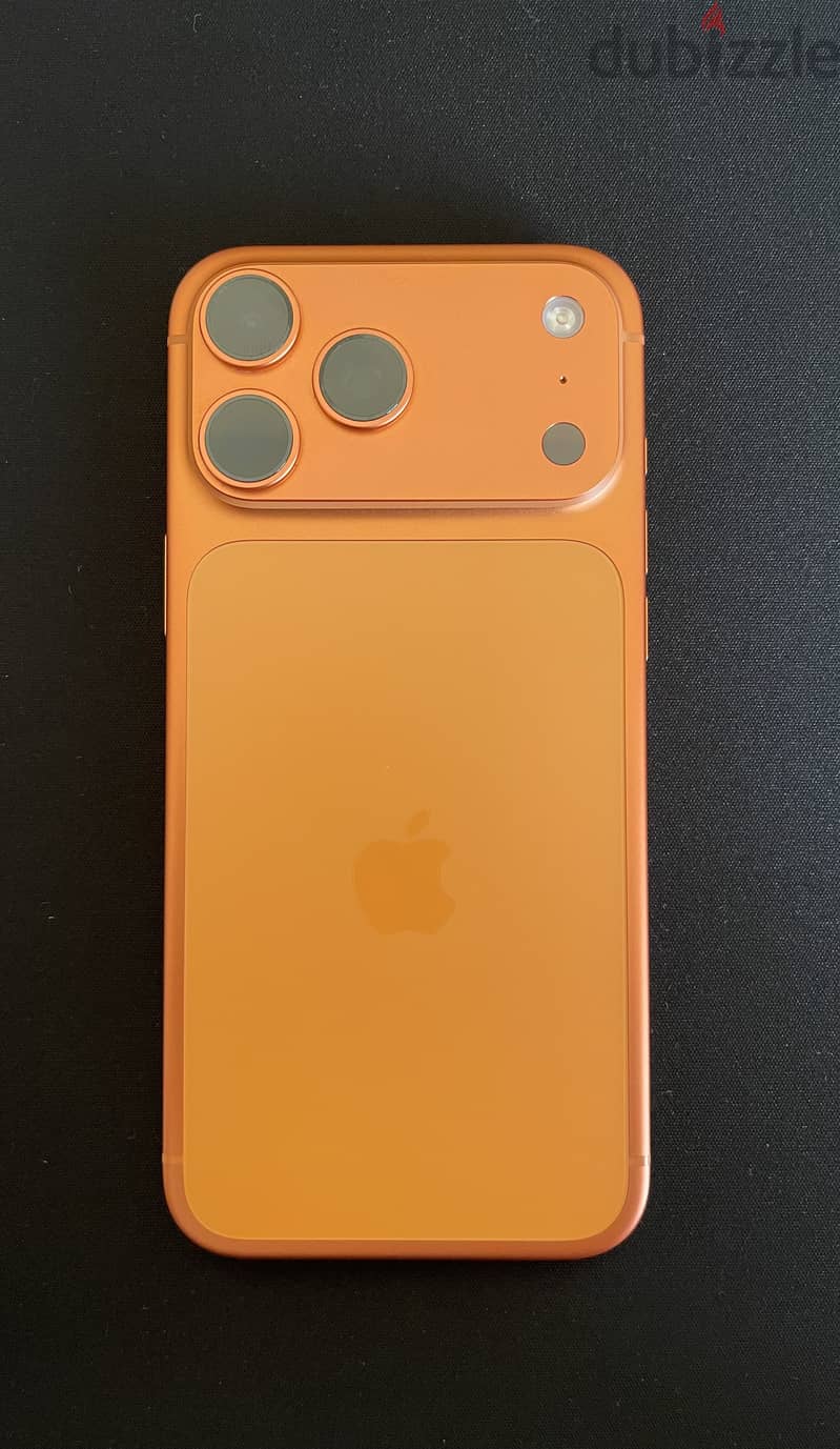 Apple - iPhone 17 Pro Max 2