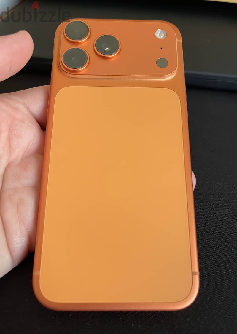 Apple - iPhone 17 Pro Max 4