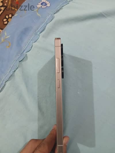 موبايل s 25 ultra بحالة الزيرو