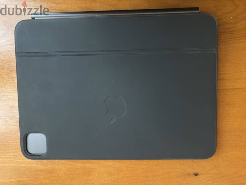 Ipad m4 11 inch Magic Keyboard 1