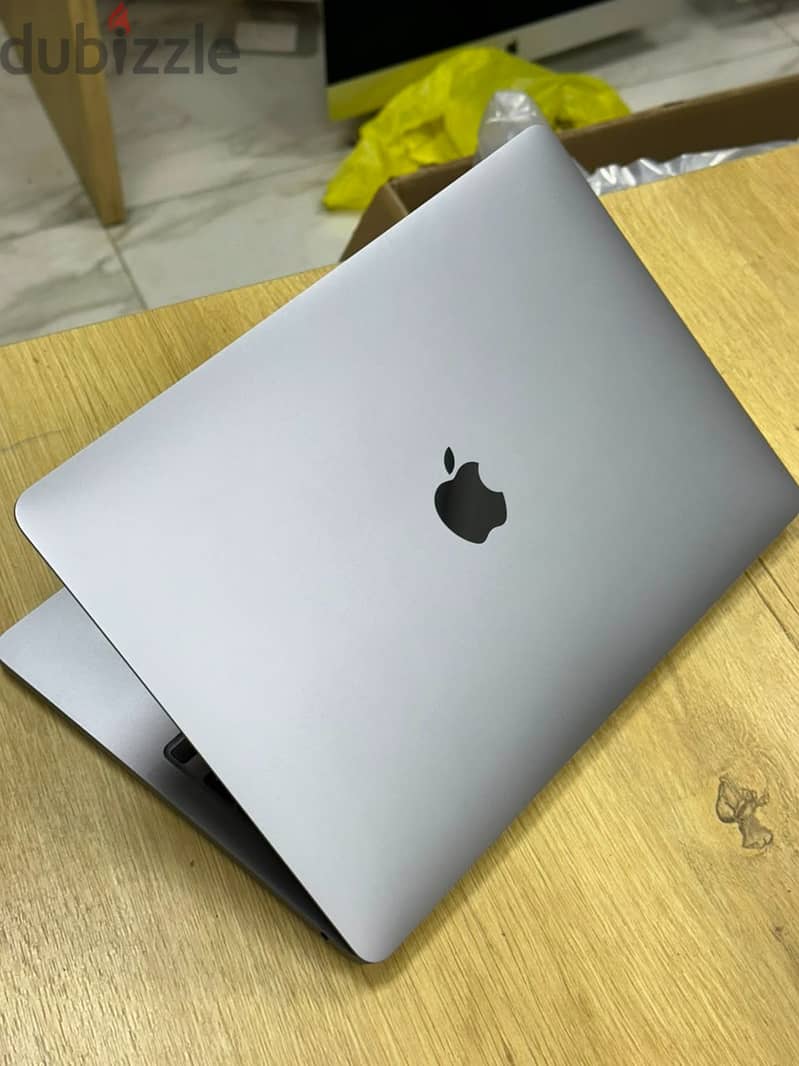 MacBook M1 Pro 13 inch 2