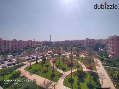 شقه مميزه للايجار ٢٣٠متر بسعر لقطه دور متكرر باسانسير
