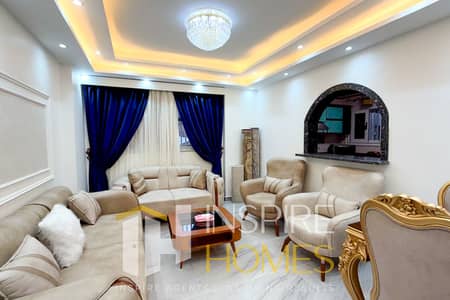 شقة اول سكن مفروشة مرخصة للايجار - فيوهات مفتوحة بالكامل