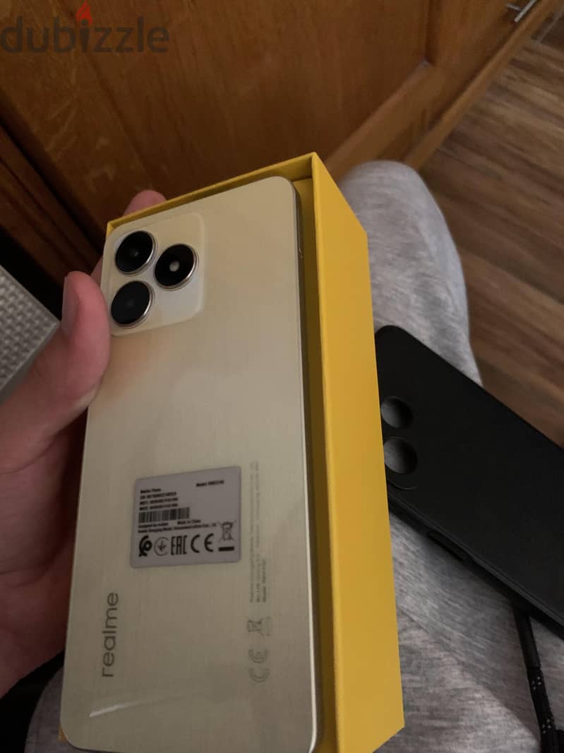 Realme C53 2