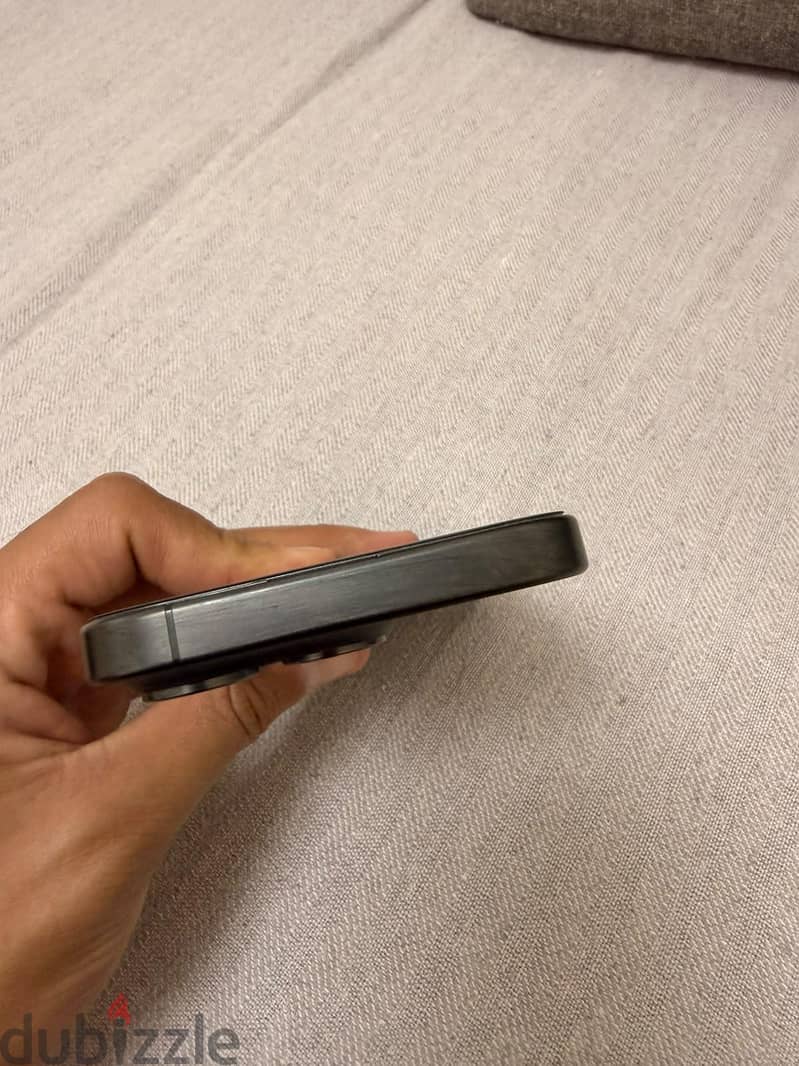 Apple - iPhone 15 Pro 7