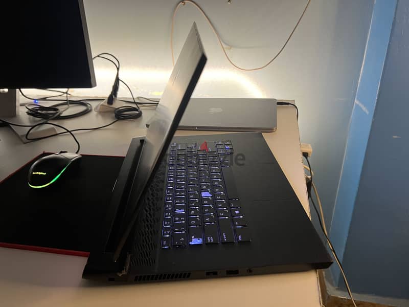 Alienware M15 R4 1