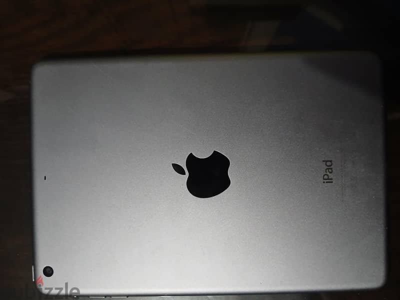 IPad Mini 3 (from kuwait) 2