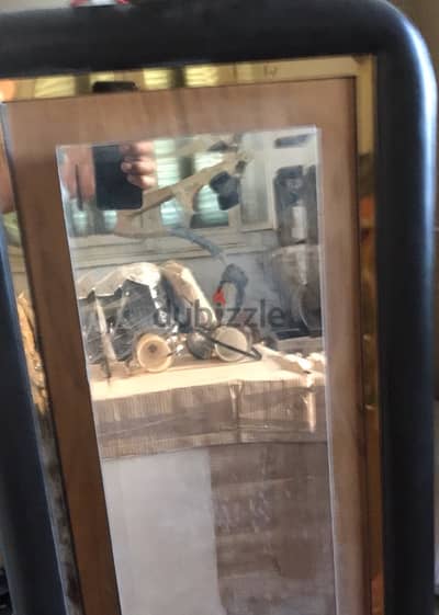 مرايا ديكور غرفة نوم باضاءه ليد كامل