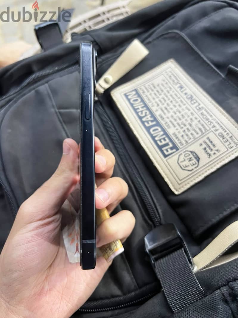 Apple - iPhone 15 4