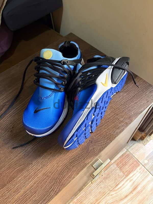nike running shoes-brand new 1