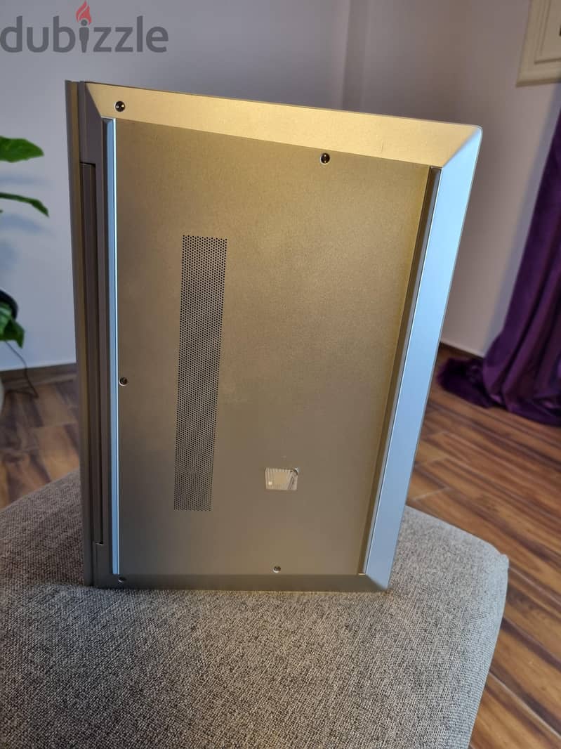 HP 845 G8 ZEROOOOO 3