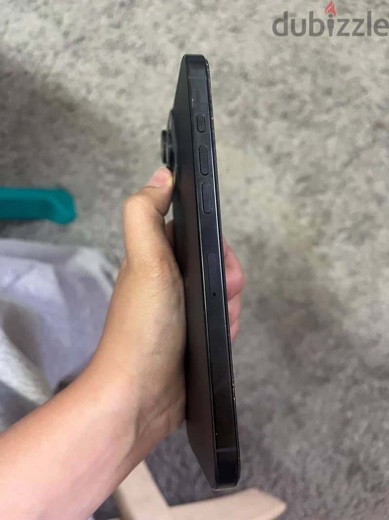Apple - iPhone 16 Pro Max 1