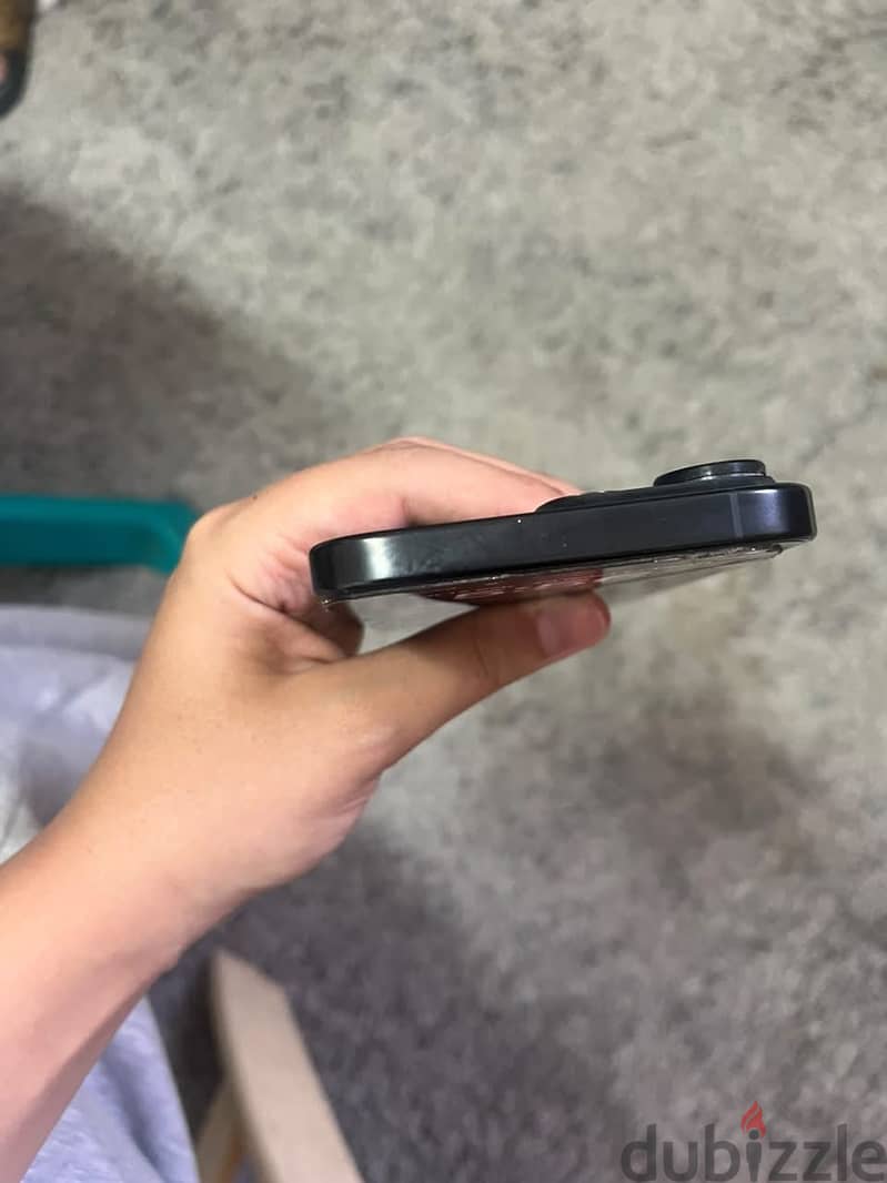 Apple - iPhone 16 Pro Max 4