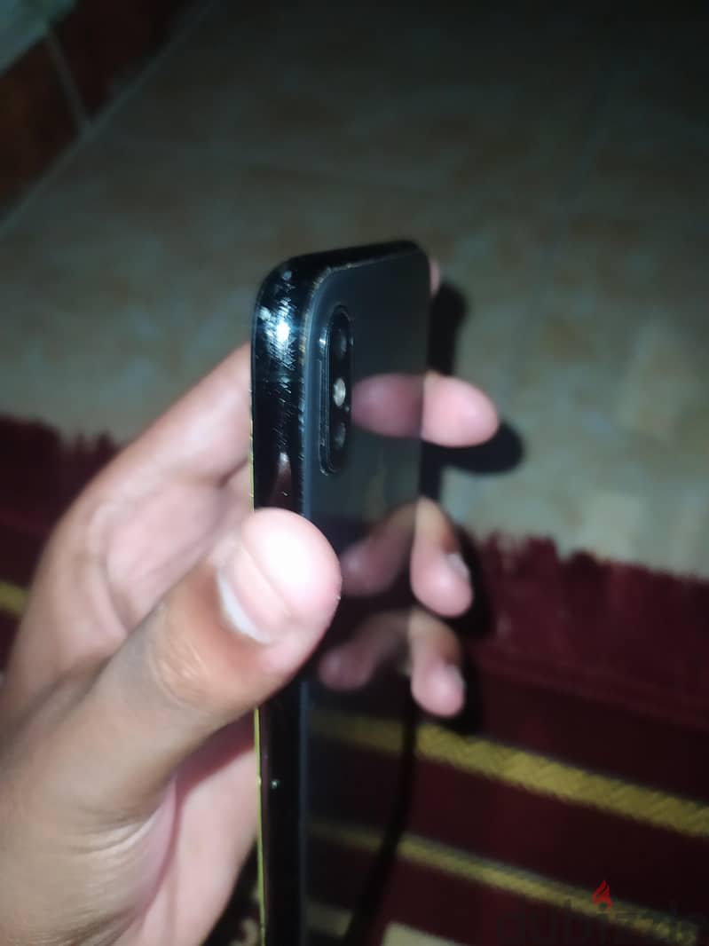 آبل - آيفون اكس 4