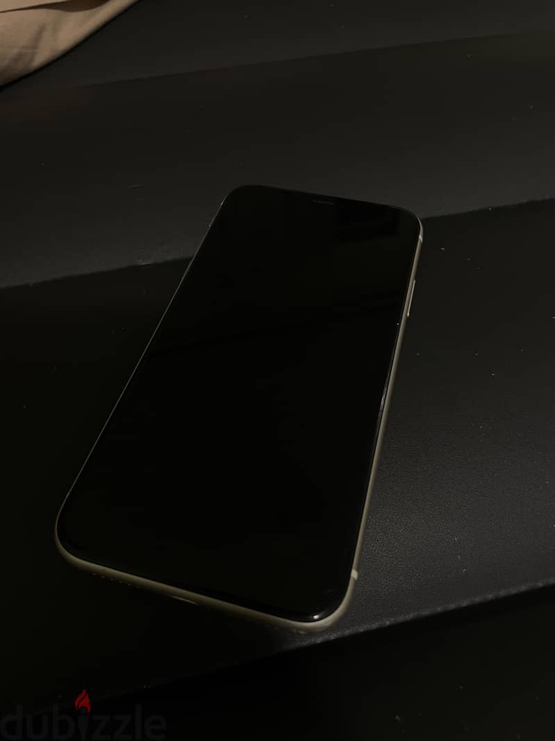 Apple - iPhone 11 2