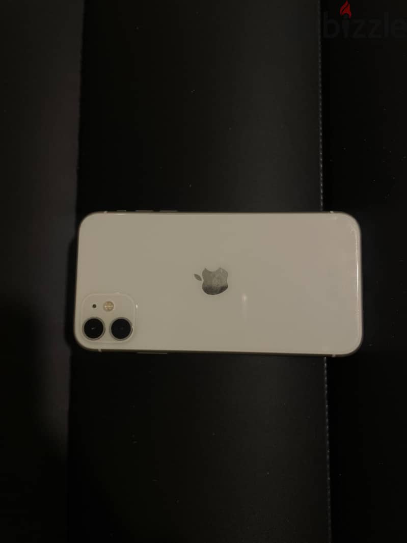 Apple - iPhone 11 4