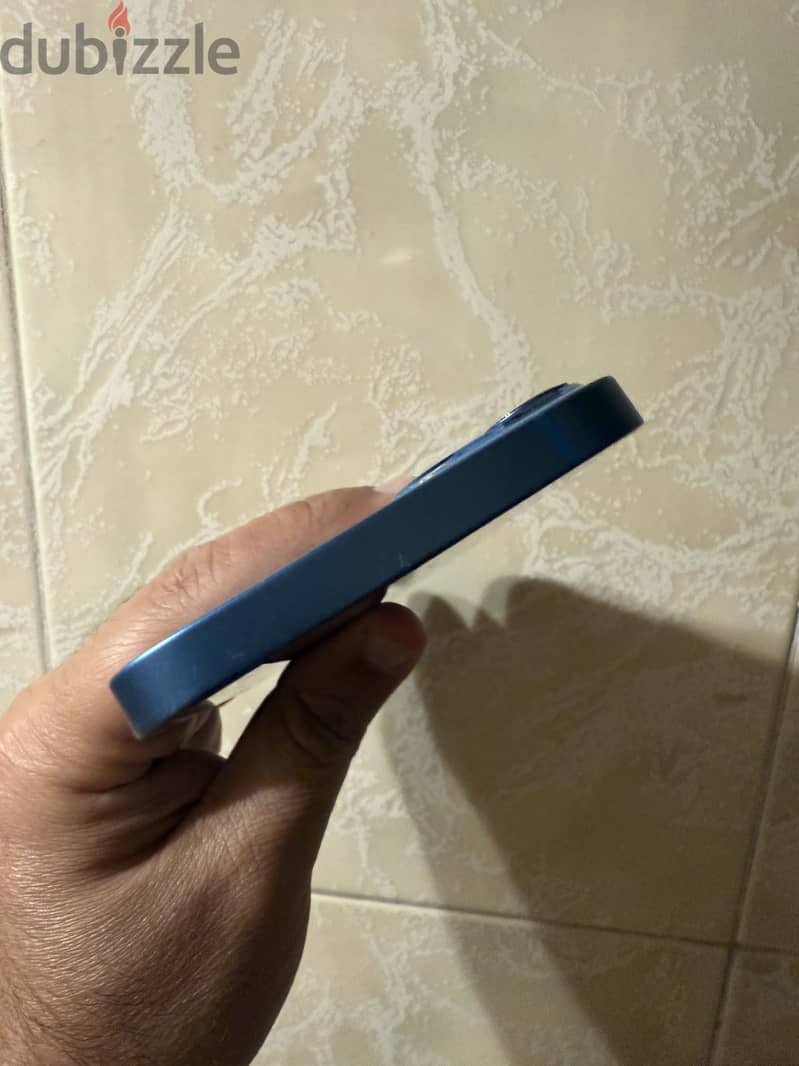 Apple - iPhone 13 128 blue 1