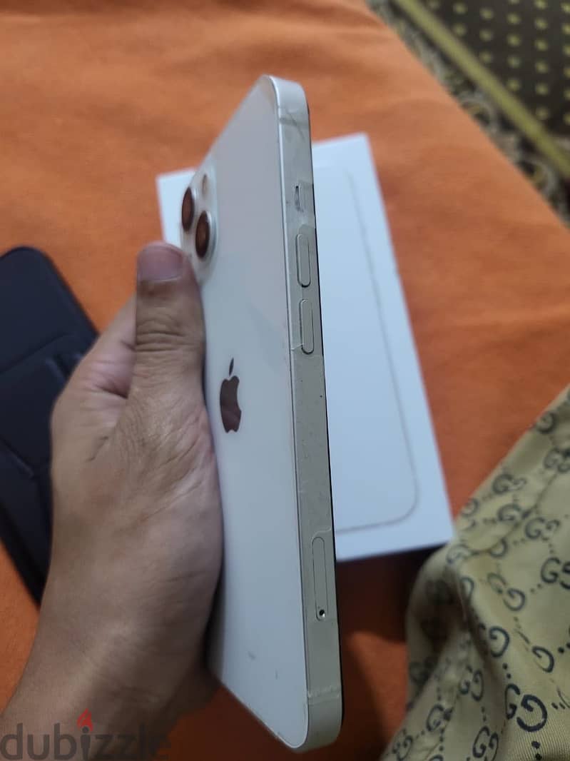 آبل - آيفون 13 5