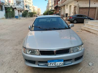 Mitsubishi Lancer 1999 كريستالة