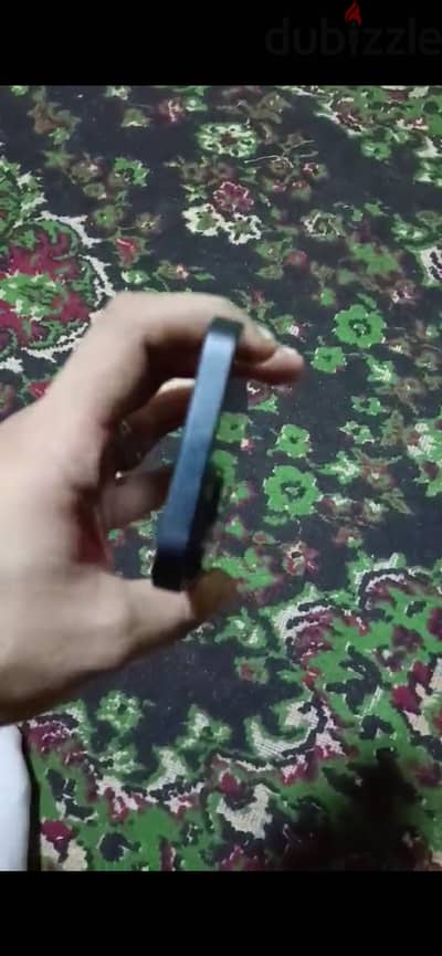 آبل - آيفون 14  البطاريه 100 معاه العلبه و دخل الضمان + ايربودز برو 3