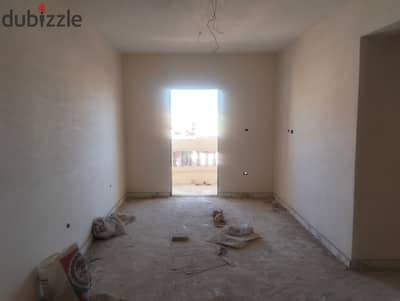 110 m apartment for annual rent, modern family or groom, super lux finishing with all amenities, water, electricity, and elevator, 3 bedrooms, reception with two pieces, kitchen, bathroom, 8th floor, upper, in Alexandria, Al-Ajami, kilo 21, October entrance before the gate, in a very distinguished location.