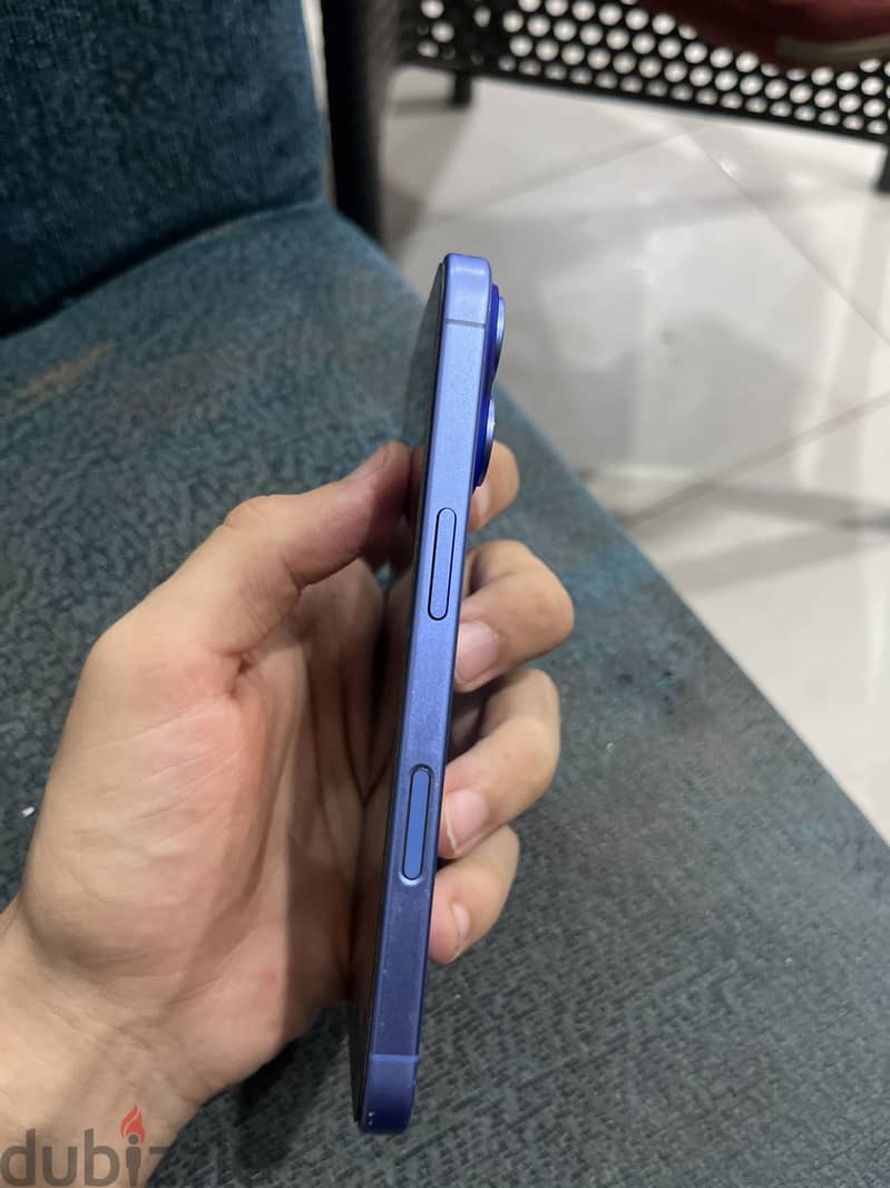 Apple - iPhone 16 2