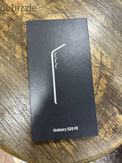 Galaxy S25 FE dual sim 256G Blue جديد بضمان الوكيل