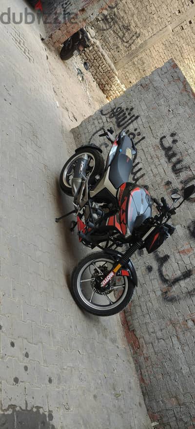 هوجن زد 250 موديل السنه سته غيار بالجواب