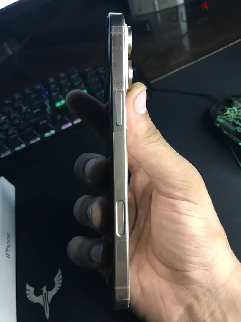 Apple - iPhone 16 Pro Max - ZA 2
