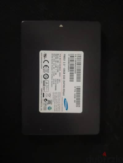 هارد SSD 128جيجا زيرو هيلث 99 قطعه واحده زيرو بأقل من سعرها