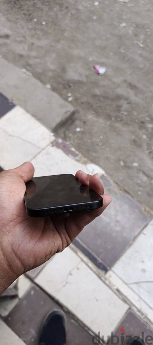 آبل - آيفون 16 3