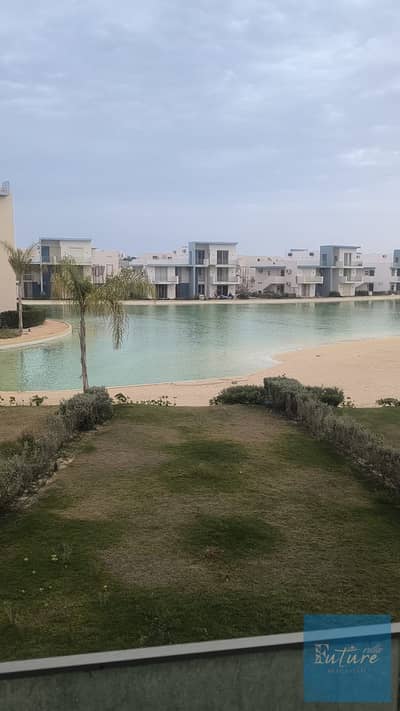 استندا لون شاليه  للبيع في فوكا باي راس الحكمه 4غرف دور اول  4 حمام علي لاجون مباشرة - Foka bay north coast