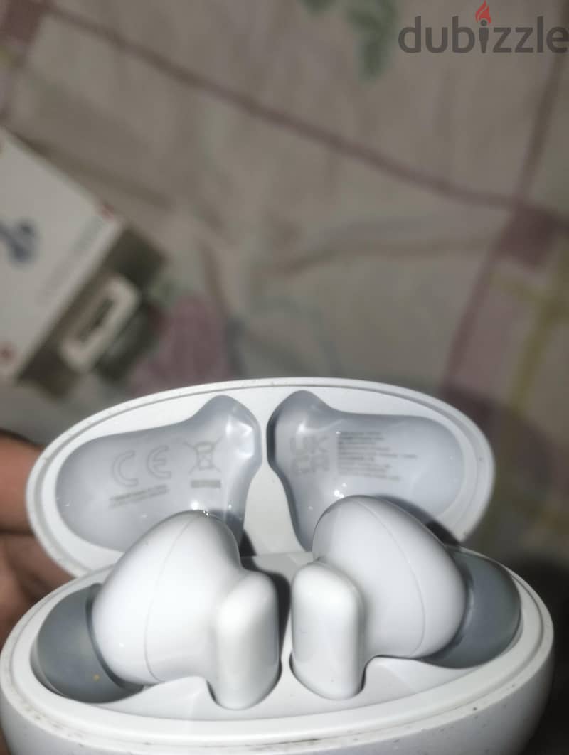 ايربودز 1