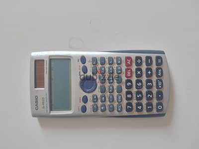 آلة حاسبة كاسيو اصلية Casio fx-991 ES