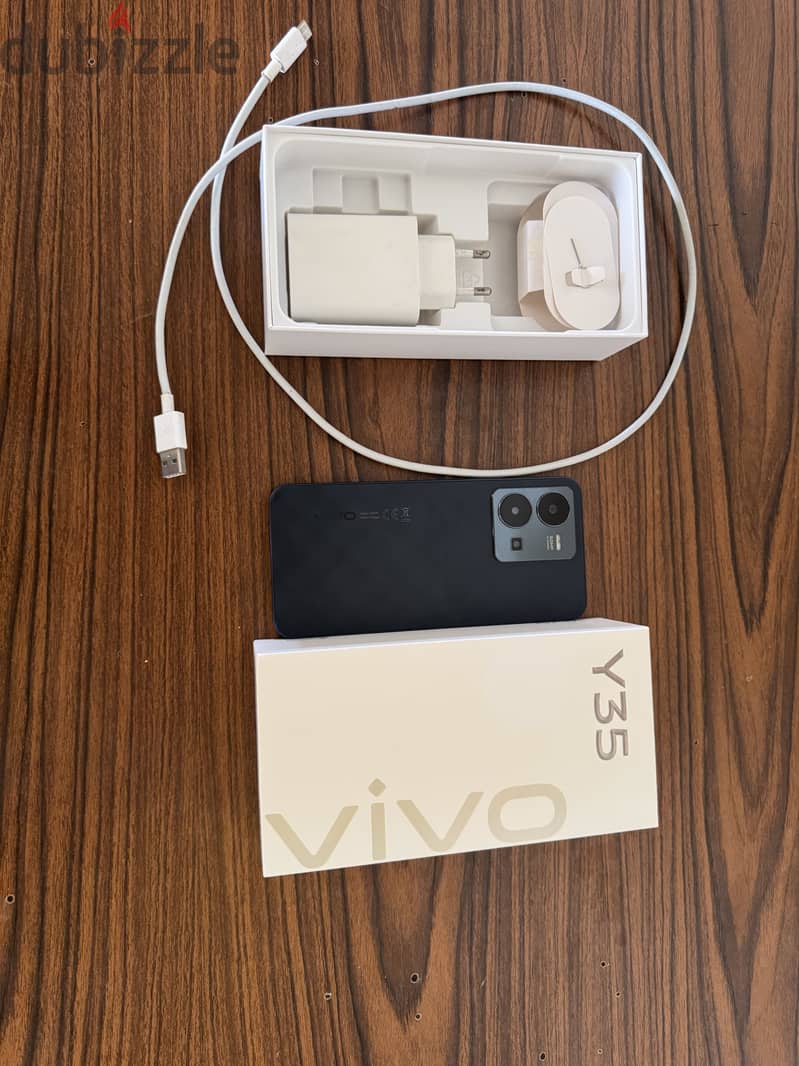 Vivo Y35 6