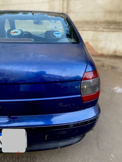 فيات سيينا 2001